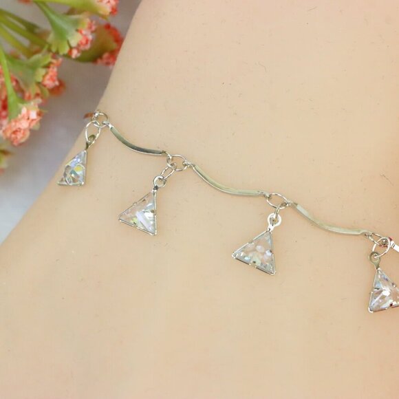 "New Beautiful Design Bracelet for Women/Girls, Gift, B808 - Picture 9 of 10